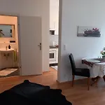 Apartmenthaus Gratzer 아파트 그라츠