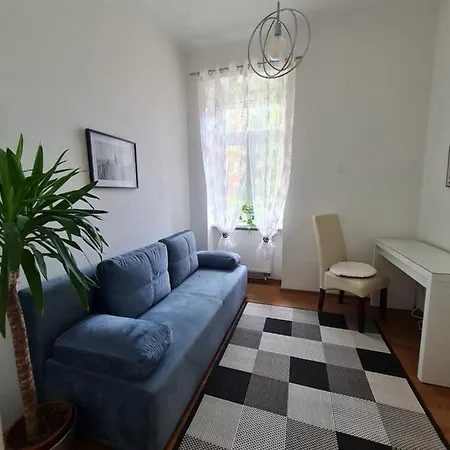 Apartmenthaus Gratzer Lägenhet *