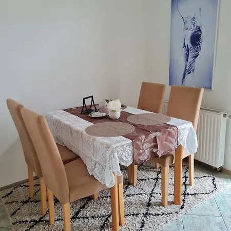 Apartmenthaus Gratzer Apartment *
